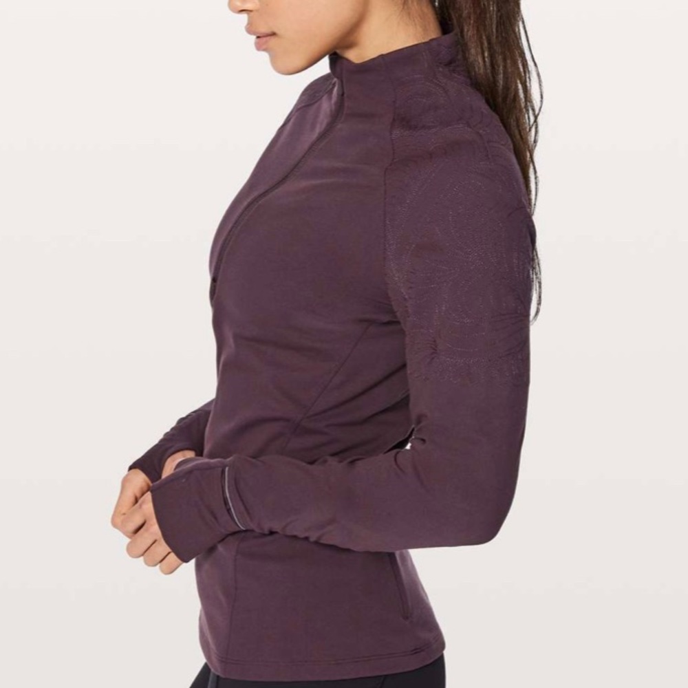 Lululemon Toasty Tech 1/2 zip